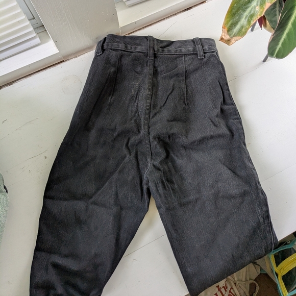 Super High Rise Jeans - Picture 2 of 5